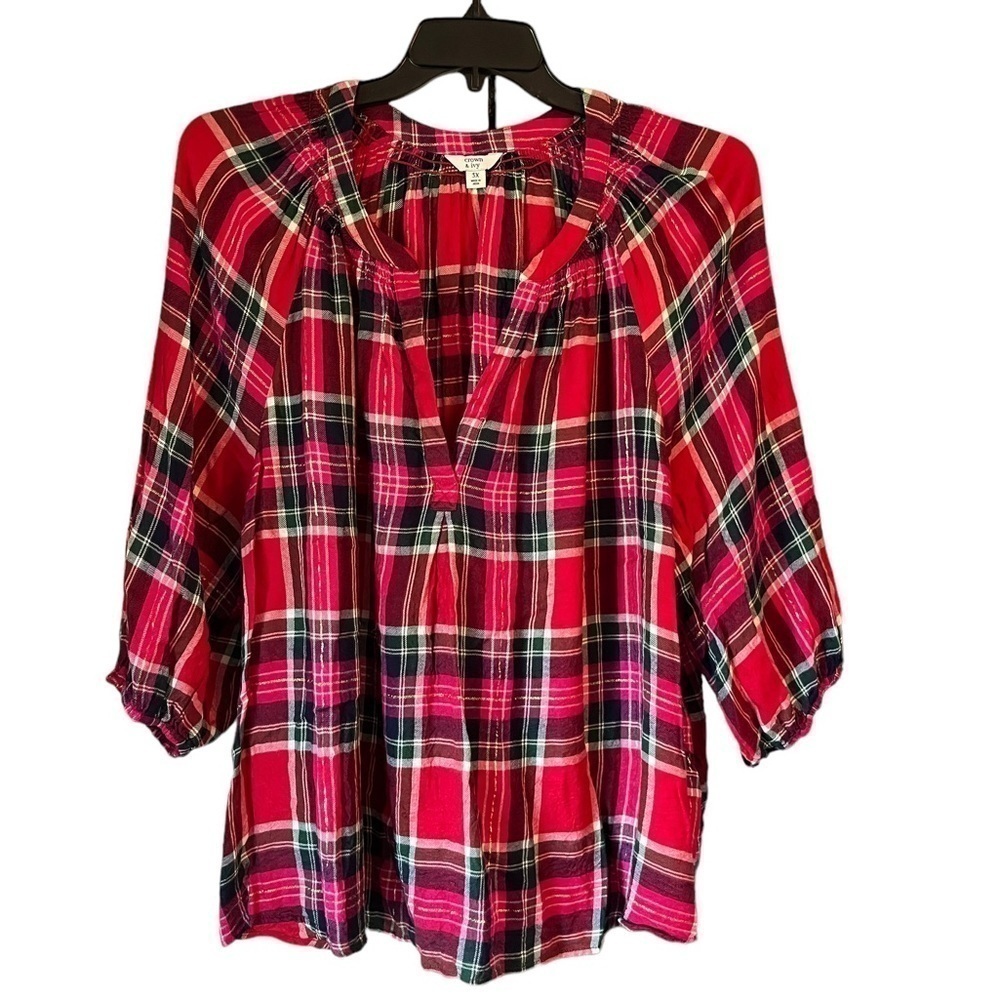 Crown & Ivy Women’s Plaid Blouse